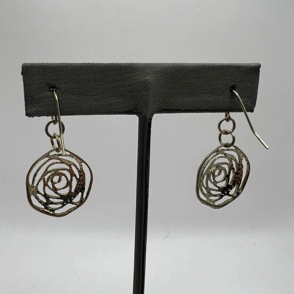Pierced Earrings Rose Flower Silver Tone Hook Wire‎ Dangle Drop